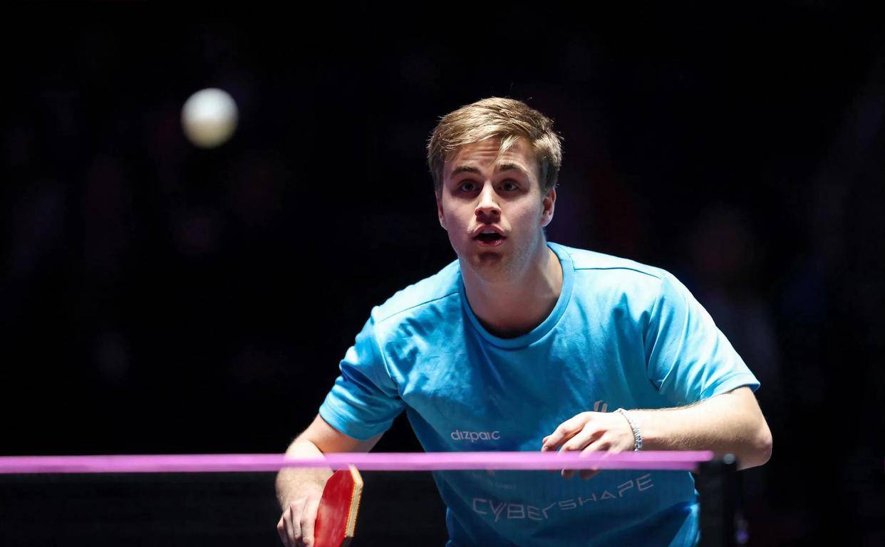 松岛辉空让二追三！逆转韩国名将，战莫雷加德