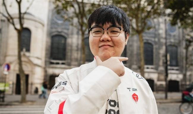 【一竞技1JingJi】LOL：FPX官宣退出LPL赛事 369大概率休息AL全员续约