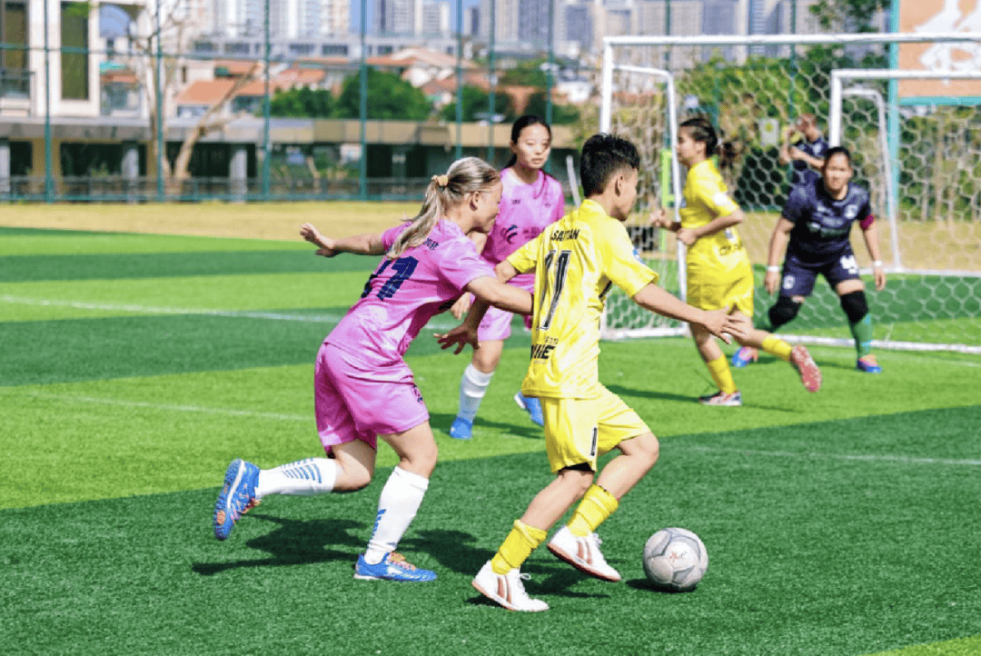 【头条】首届亚洲聋人足球俱乐部锦标赛在深圆满落幕，开创“六大首创”历史——中国湛江龙仁队夺魁，赛事赞助商长期助力残健共融事业